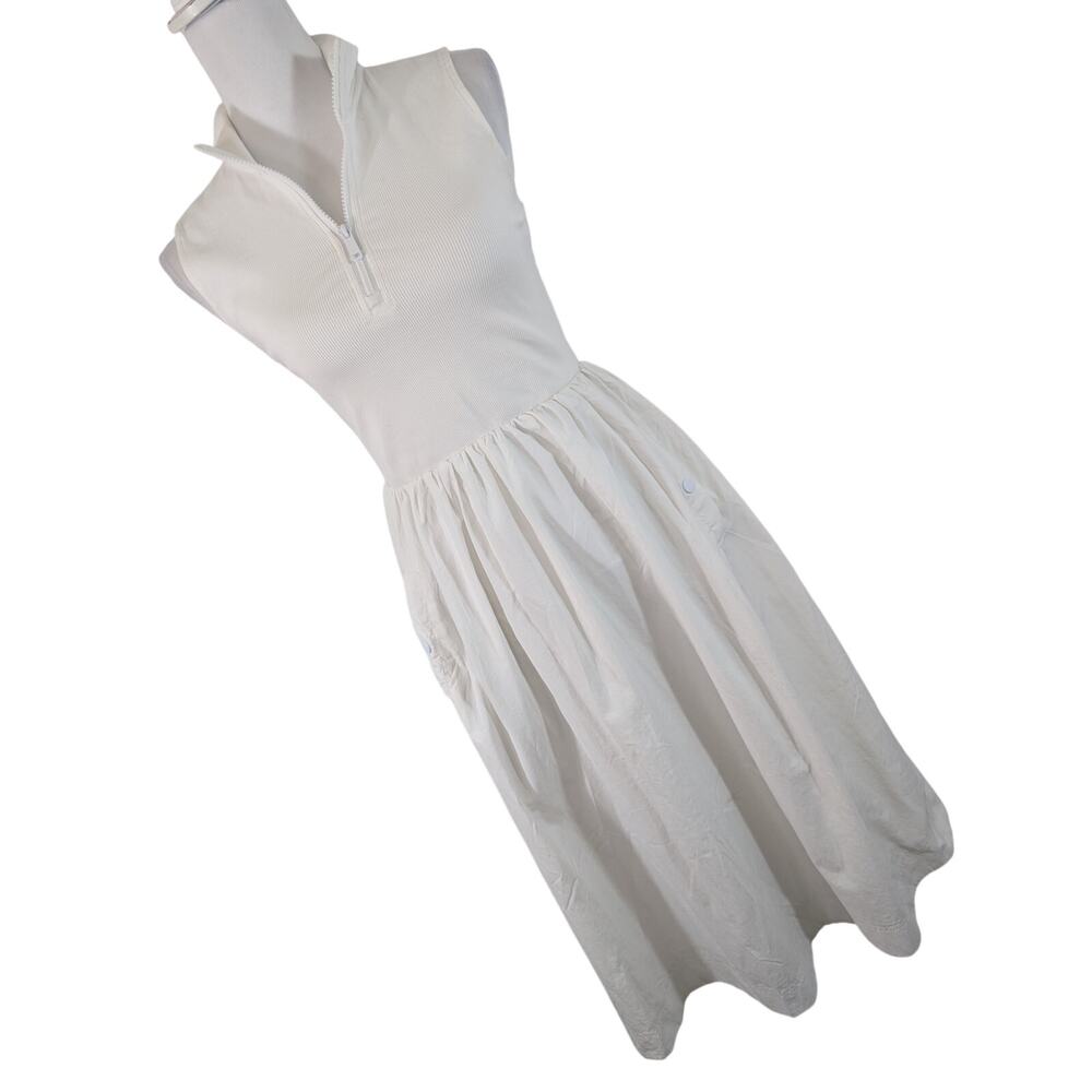 STEVE MADDEN! WHITE STRETCH KNIT ZIP TOP & PARACHUTE MATERIAL SKIRT DRESS! SZ M